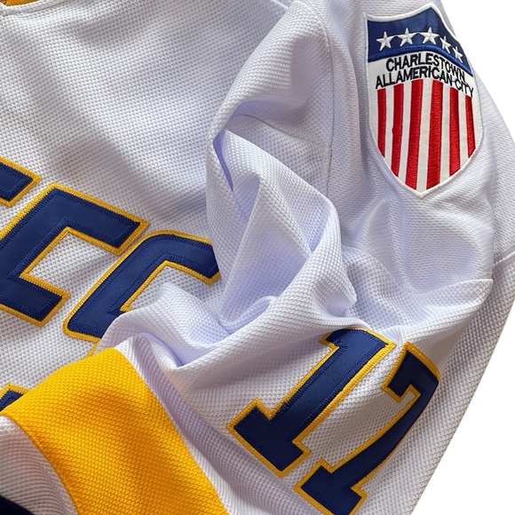 Charlestown Chiefs Mad Bros White Hockey Jersey Hanson #17 Size XXXL Fight Strap - Picture 4 of 15